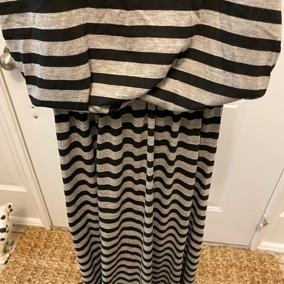 NWT Poof! Contrasting Stripes Full Maxi Sleeveless Dress L - Picture 5 of 9